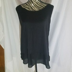 Classy Maurice's tank with sheer bottom detailing.
